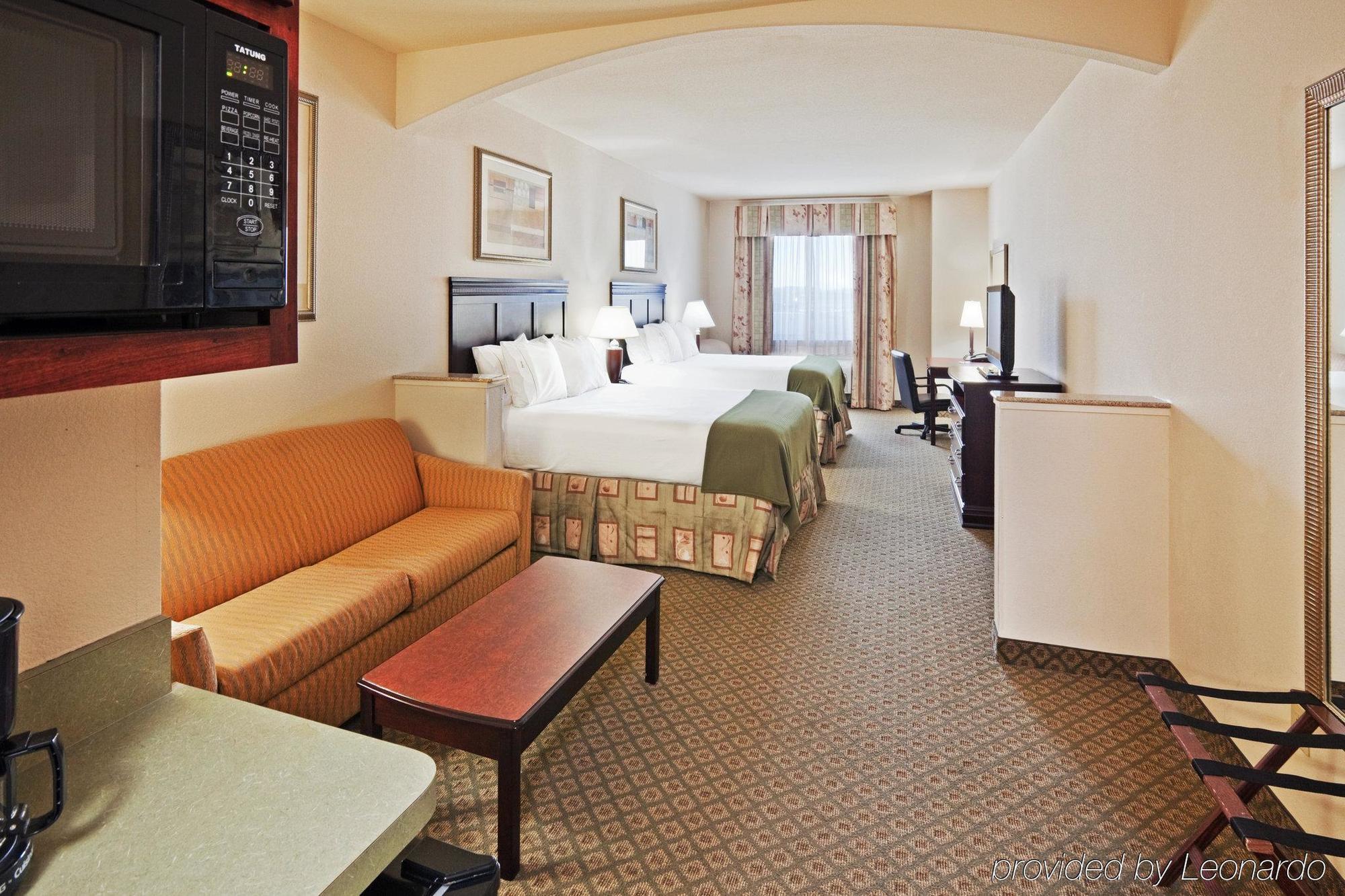 Holiday Inn Express Hotel And Suites Corsicana I-45 By Ihg Zimmer foto