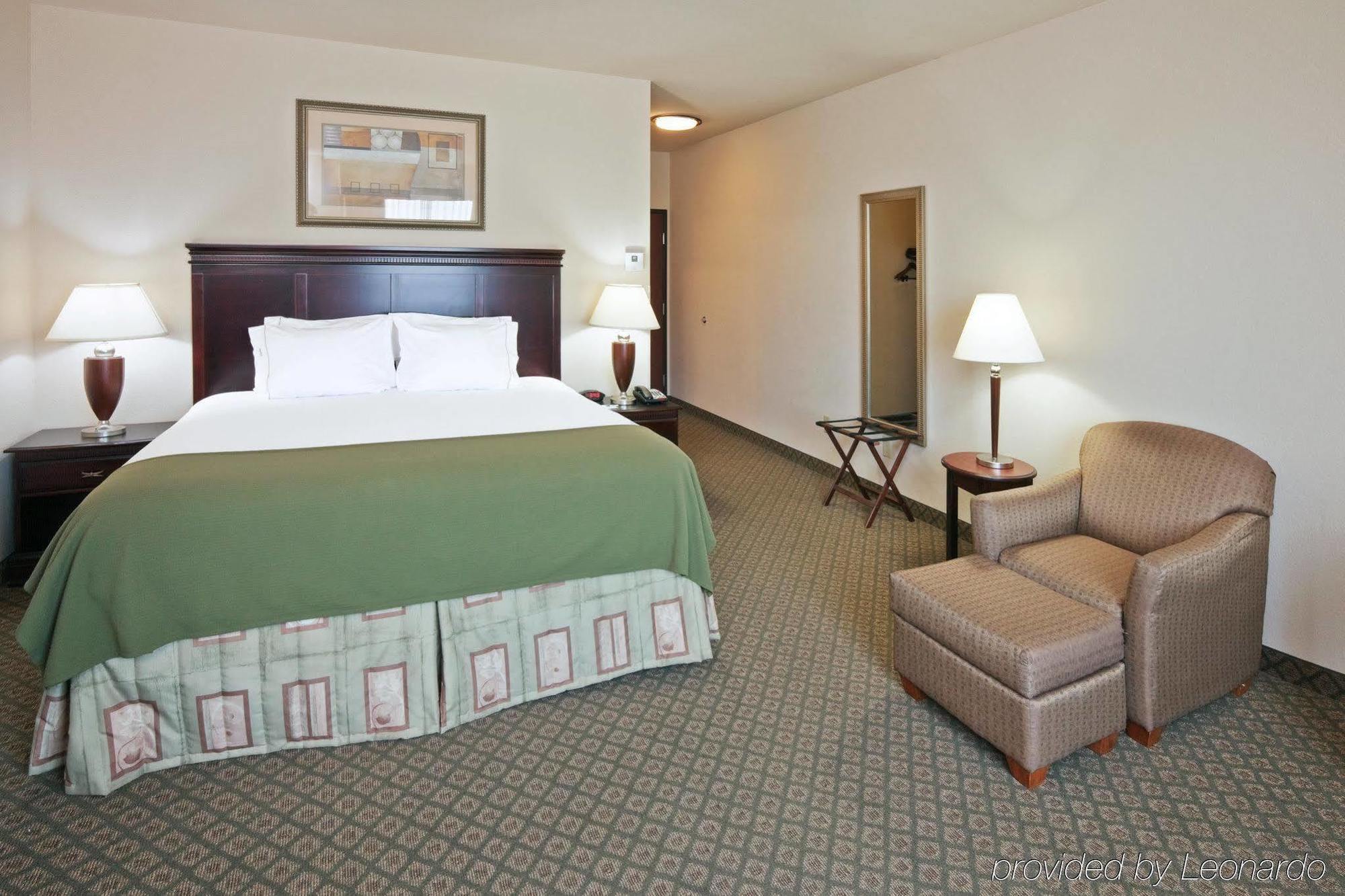 Holiday Inn Express Hotel And Suites Corsicana I-45 By Ihg Zimmer foto