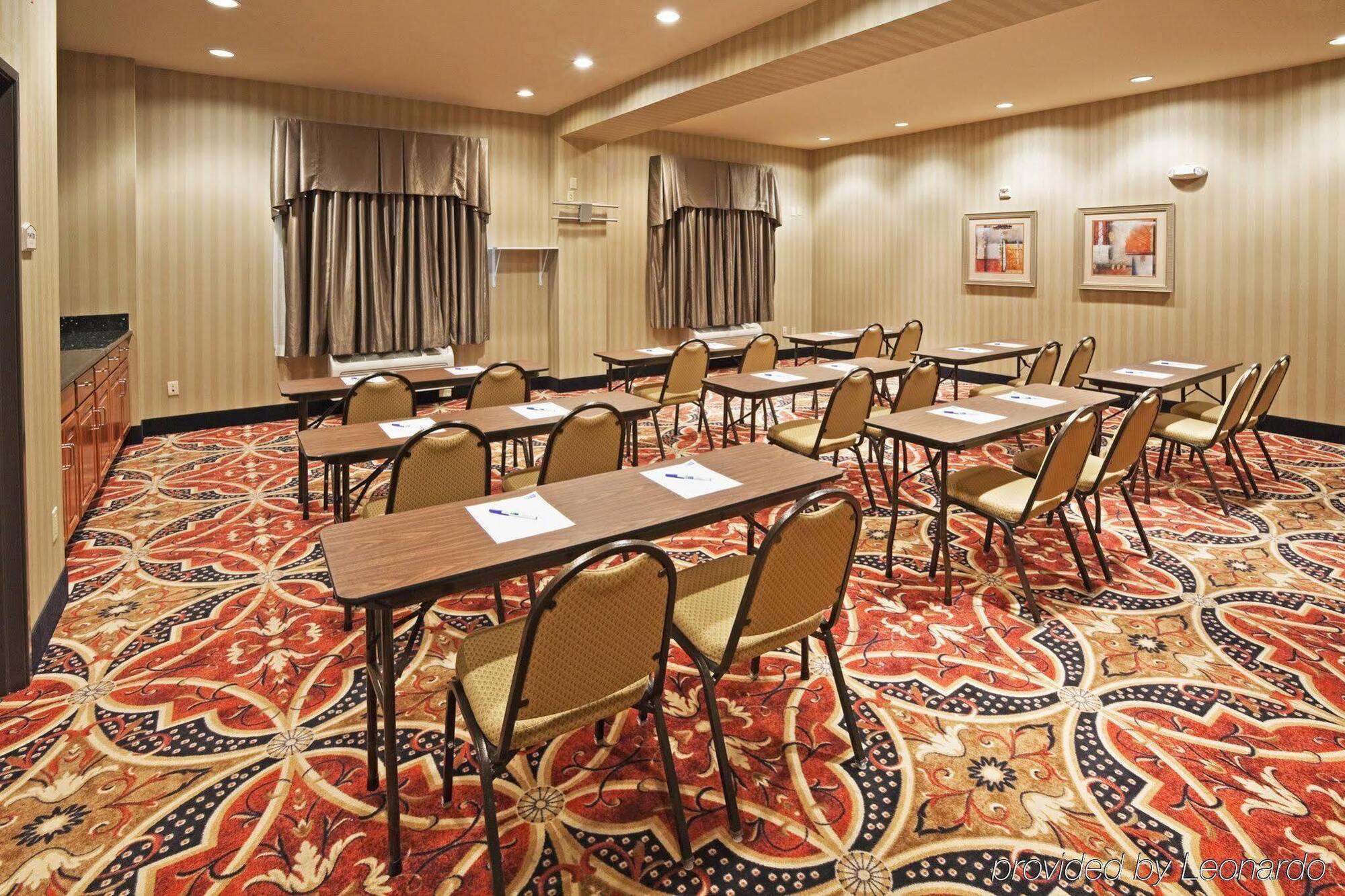 Holiday Inn Express Hotel And Suites Corsicana I-45 By Ihg Exterior foto